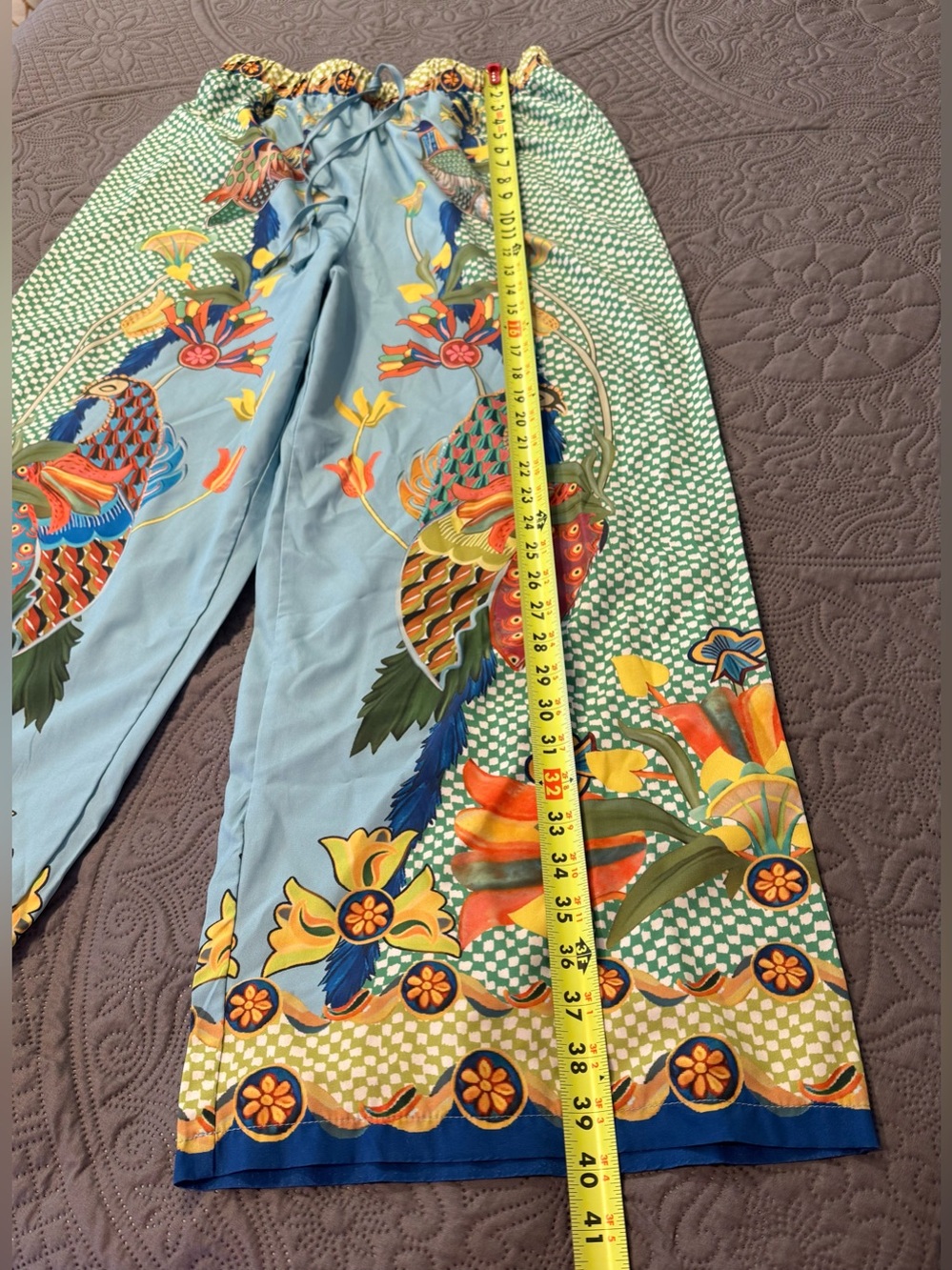 Wide-Leg Parrot Print Pants in Light Blue and Green - Picture 9 of 10